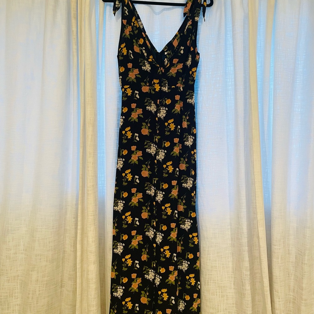 Reformation - Black Floral Tie-Front MIDI - Size 4